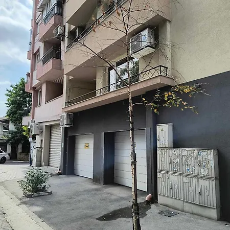 Relax With Parking Apartment *