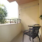 Апартамент Relax With Parking *