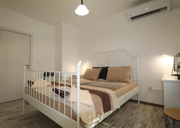 Relax With Parking Varna